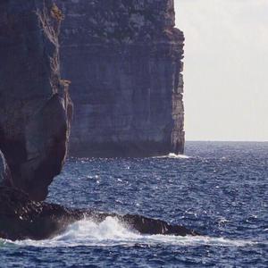 和尚吮女花蒂受不了了
